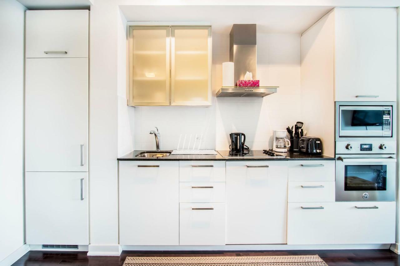 Micasa Suites - Modern Executive Condo Toronto Eksteriør billede