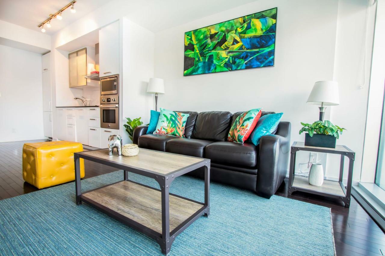 Micasa Suites - Modern Executive Condo Toronto Eksteriør billede